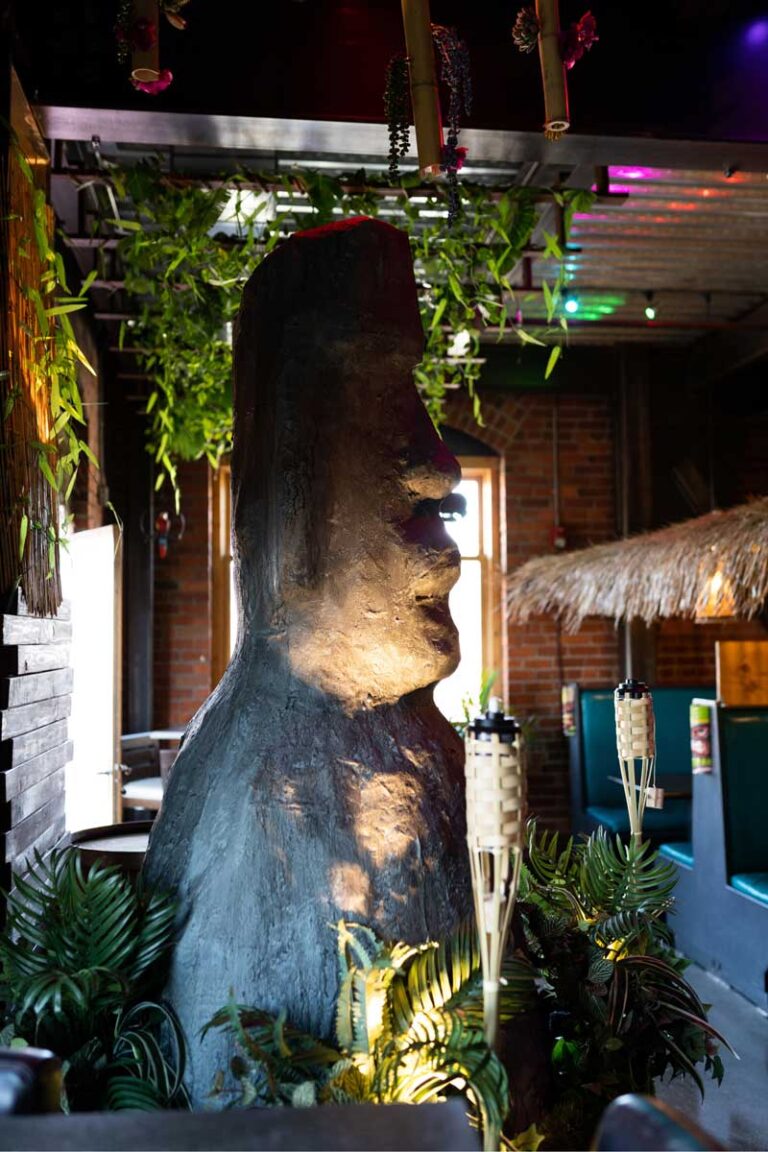 rapa nui1 768x1152